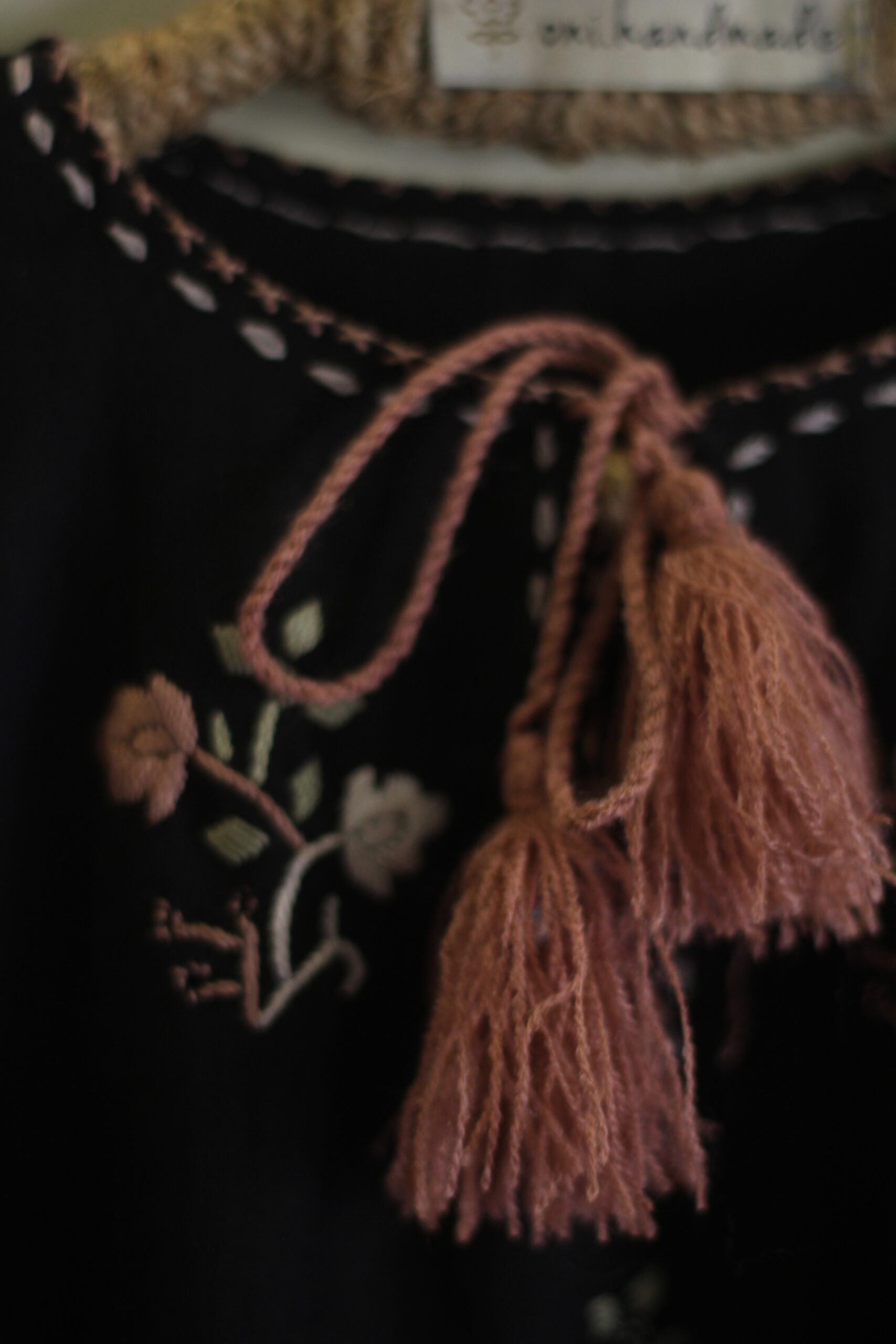black charm - Image 6